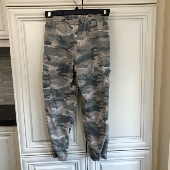 Abercrombie cargo kids joggers - Picture 4 of 9